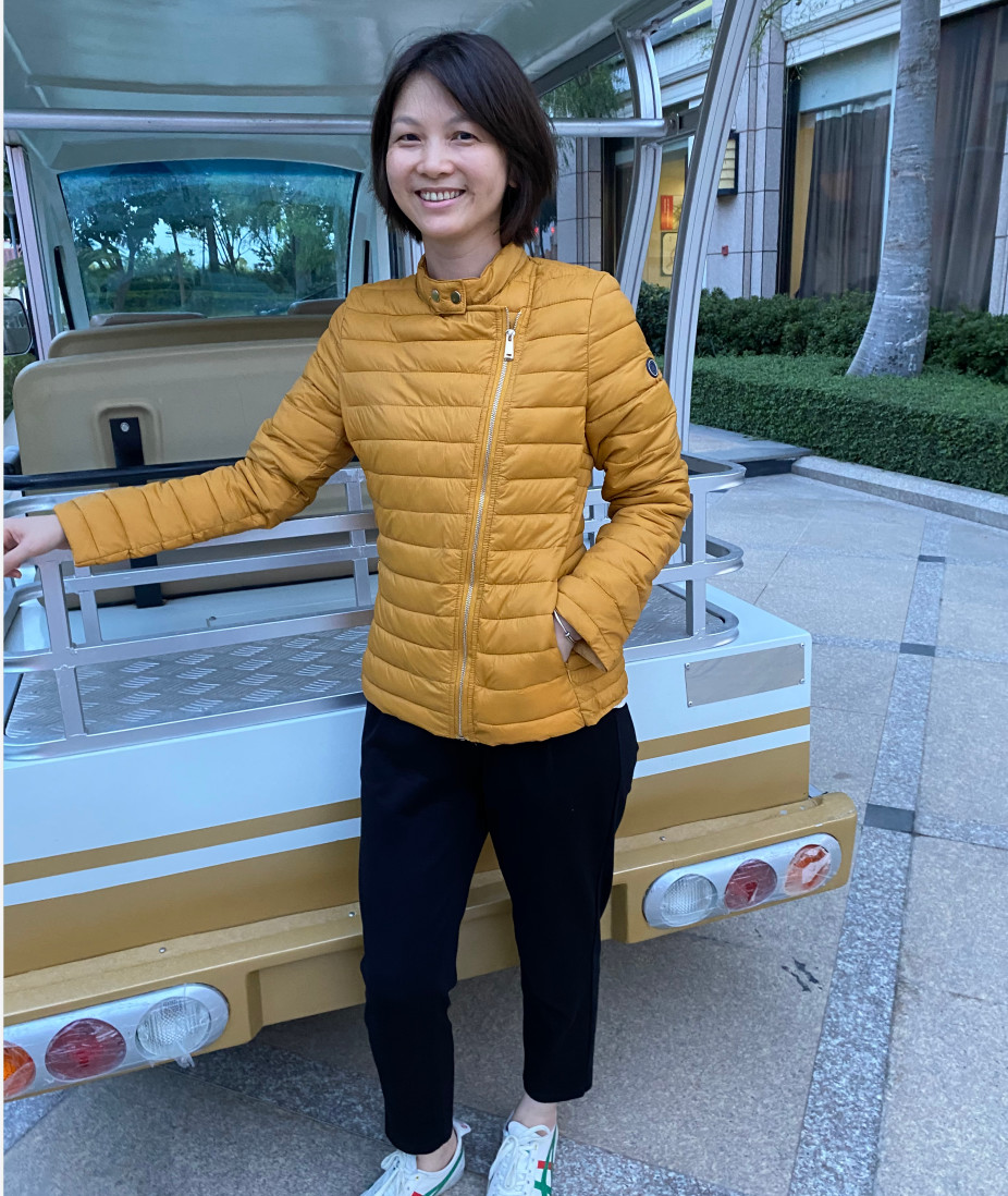 Ladies Casual 100% Nylon Windproof Thermal Jacket 5 Colors For Winter