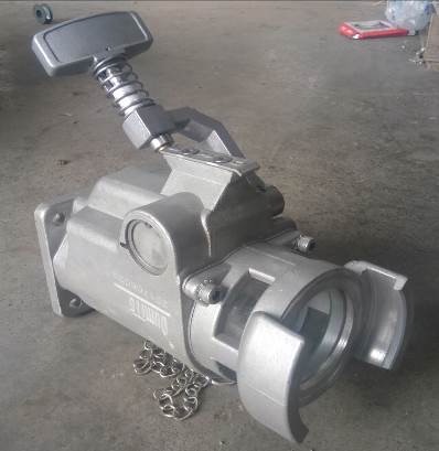 CIMC New Stainless Steel Fuel Tanker Truck Manual Transmission Diesel Engine 6x4 Drive Wheel for Oil and Water Storage