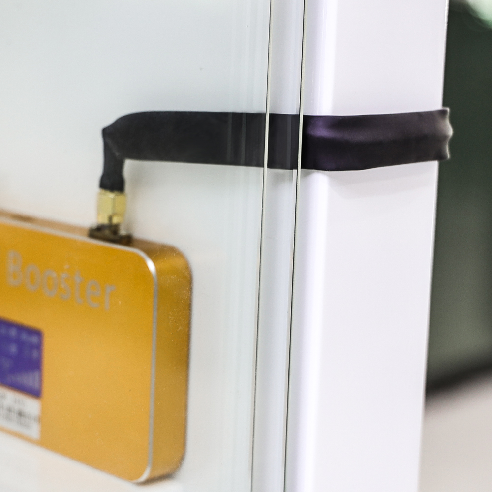 Improve Your Helium Hotspot with Flat Antenna Extension and Fiber Optic Communication