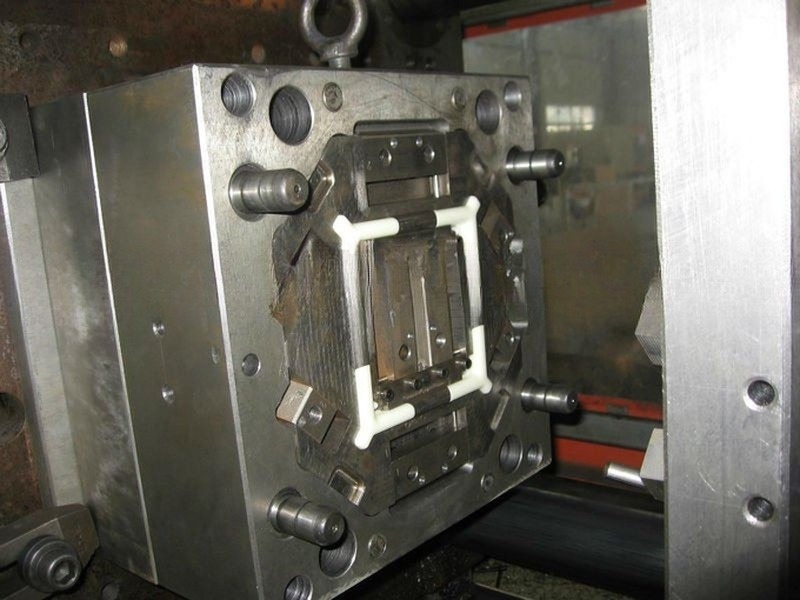 CNC Machining Precision Plastic Parts