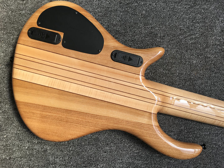 2017 Musical Instruments Ukelele Hot 6 String Bass Guitar. Good Style. Voice. Electric Bazz Guitar Free Shipping, Real P