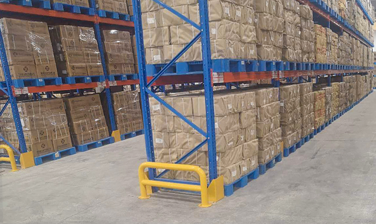 Maximize Warehouse Efficiency with L Shape Pallet Racking Protector 300/500mm Height