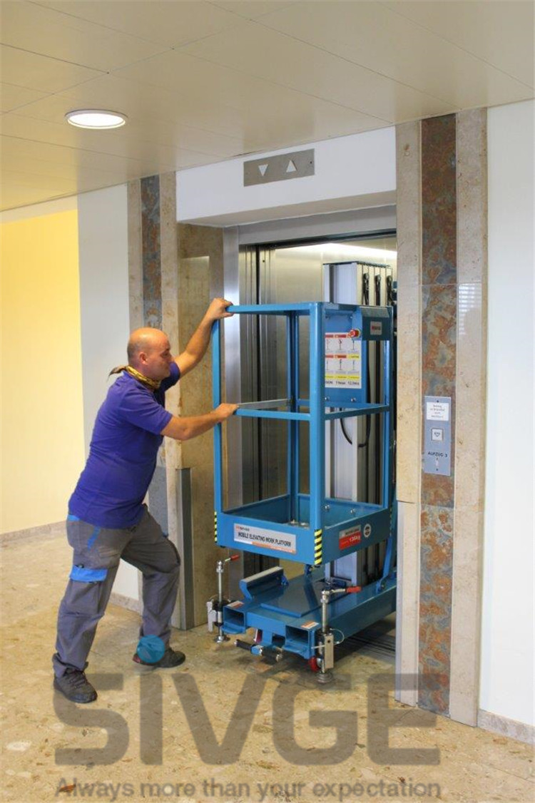 Easy Loading Trailer Mounted Aerial Lifts 9.6 Meter Working Height For One Person