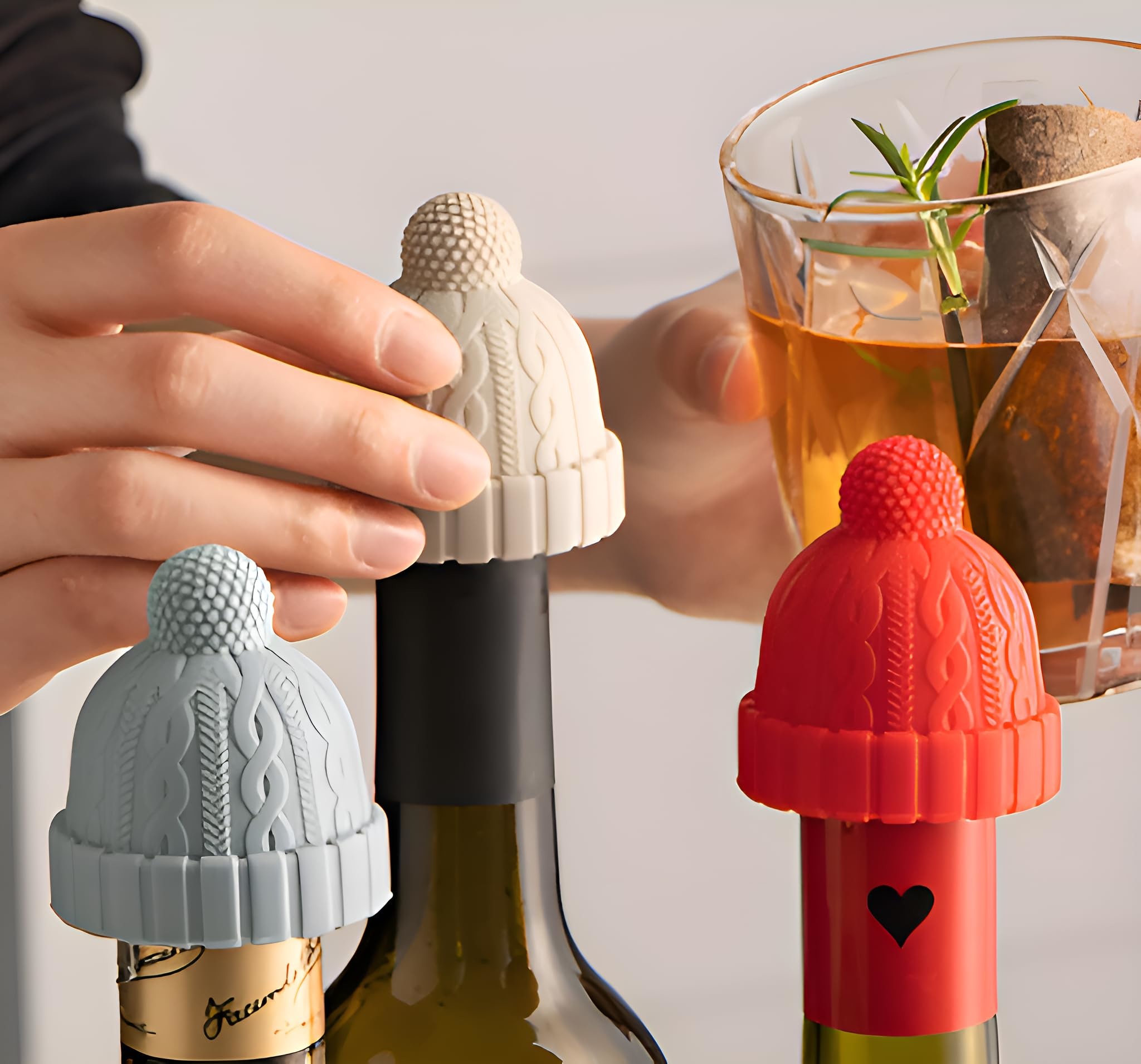 Funny And Reusable Silicone Wine Bottle Stopper Beer Caps Stoppers Bottle Sealer Cute Wine Accessories Kitchen Gadgets