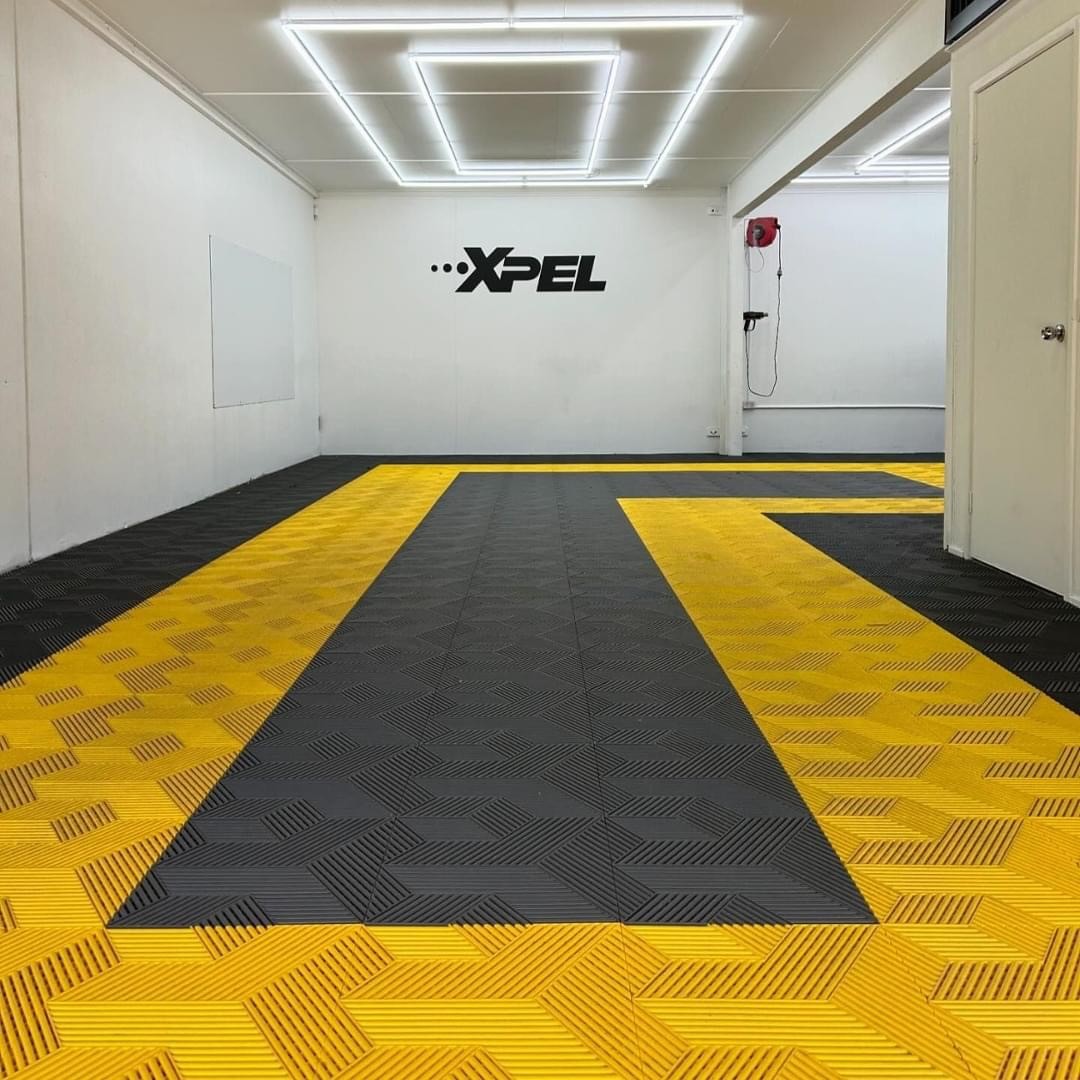 400x400x18mm Racedeck Garage Flooring Interlocking Garage Floor Tiles