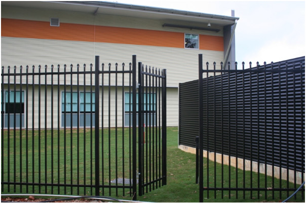 Galvanized 1.5x1.8m Steel Tubular Fencing Anti Aging For Residential Pool