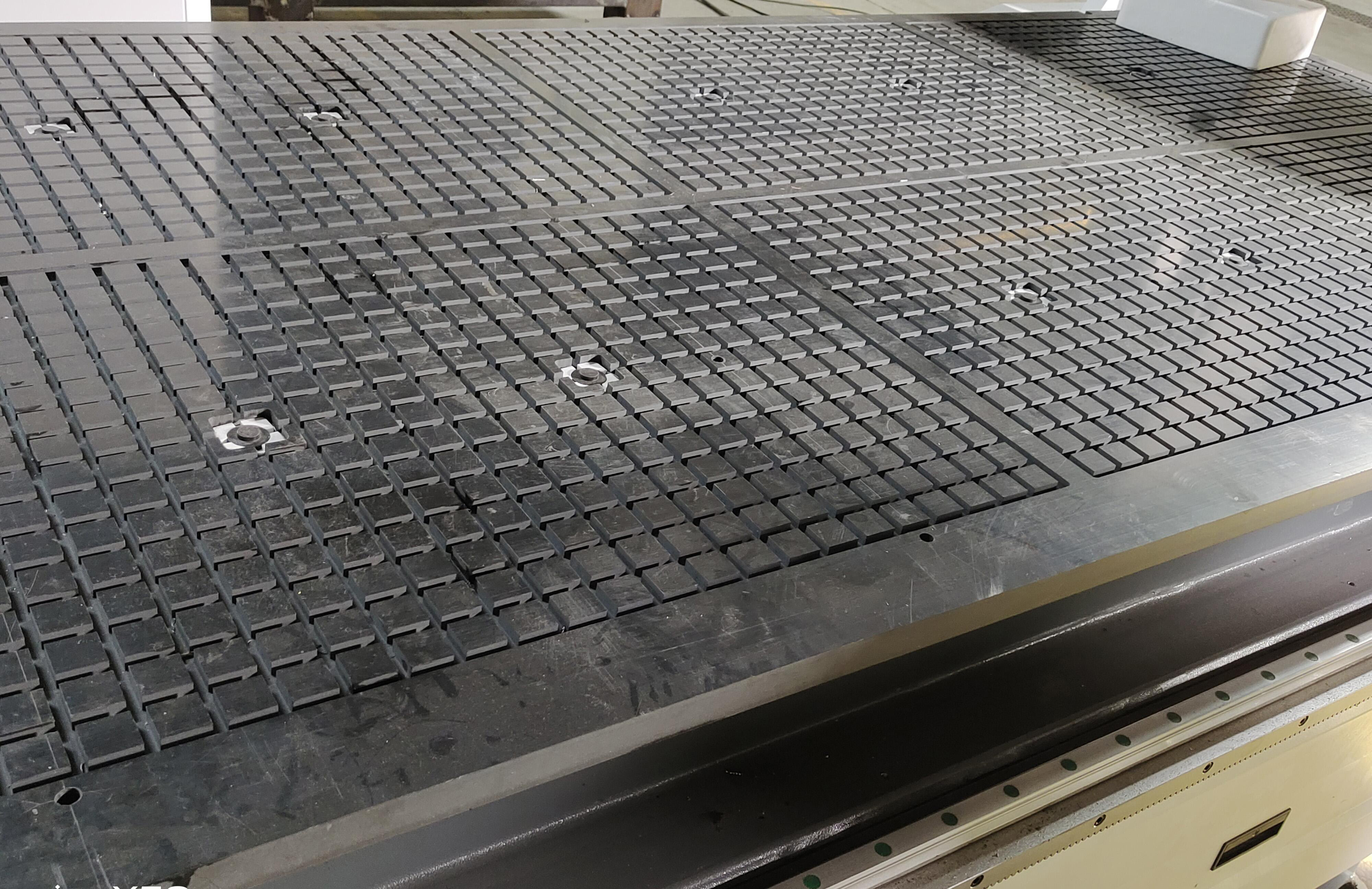 Woodworking 3 Axis Cnc Router Machine 6kw 40m/Min