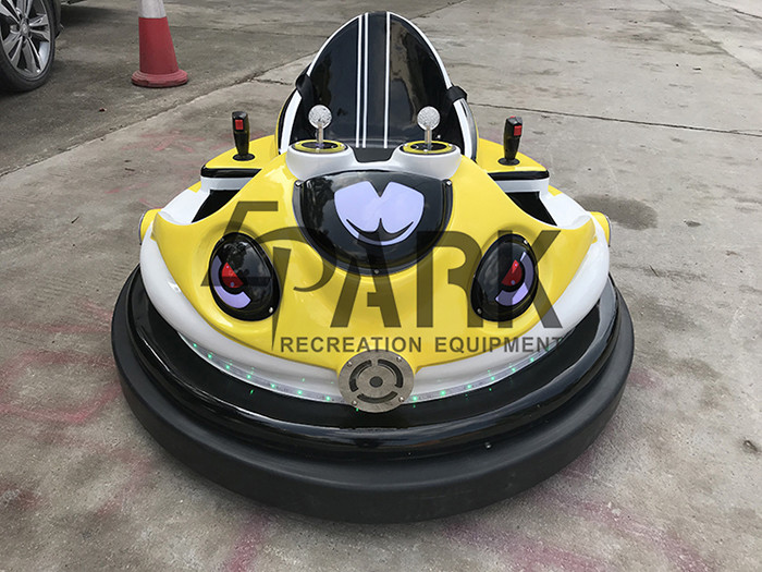 Laser Battle Kids Bumper Car Coin Operated Left And Right Movement