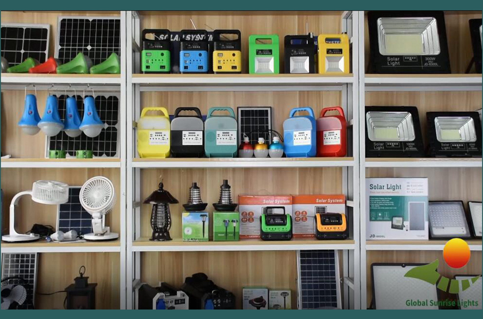 Efficient Portable LED Home Solar Lighting Kits Power 20W For Home SRE-88G-3