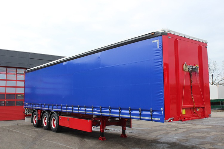 11R22.5 Tire 3 Axle PVC Curtain Side Shipping Container Shandong 40ft Van Box Semi Trailer with Standard 28Ton Landing Gear