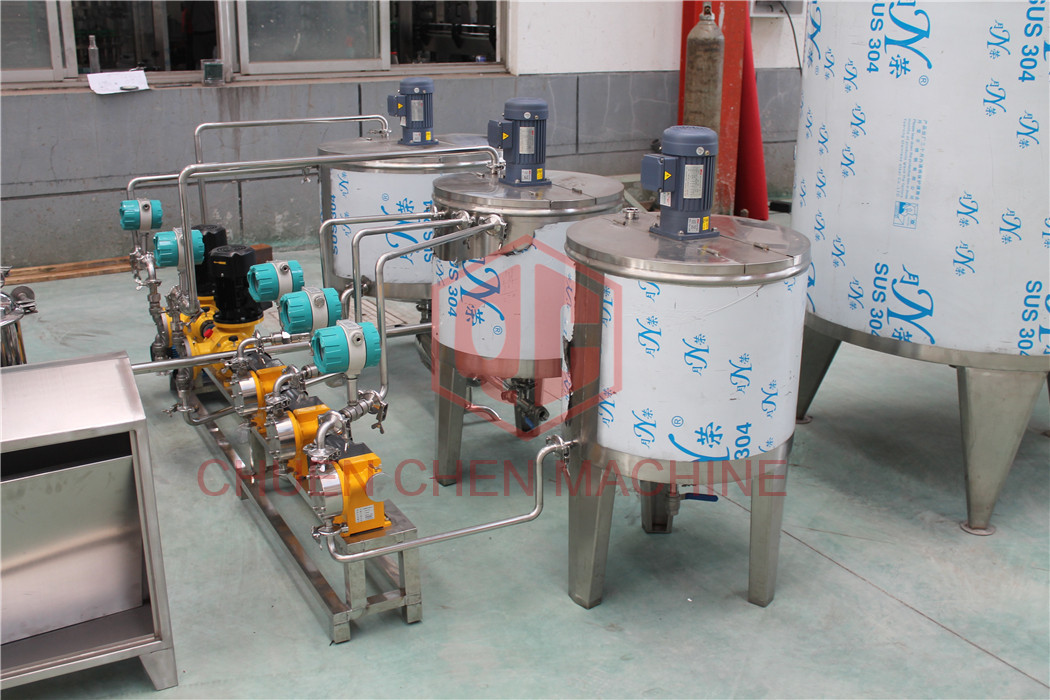Volumetric Carbonated Drink Production Line Small Capacity Fully Automatic