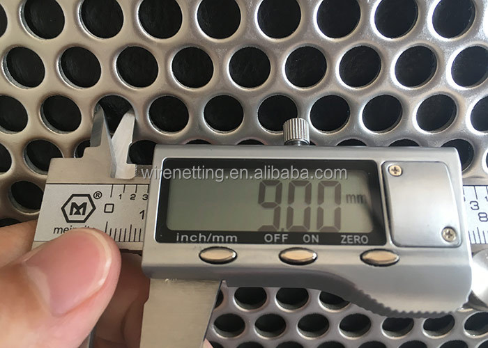 Industry Puncing Plate Round Small Hole 0.5mm Perforated Sheet Metal Panels with Corrosion Resistance and Small Round Holes