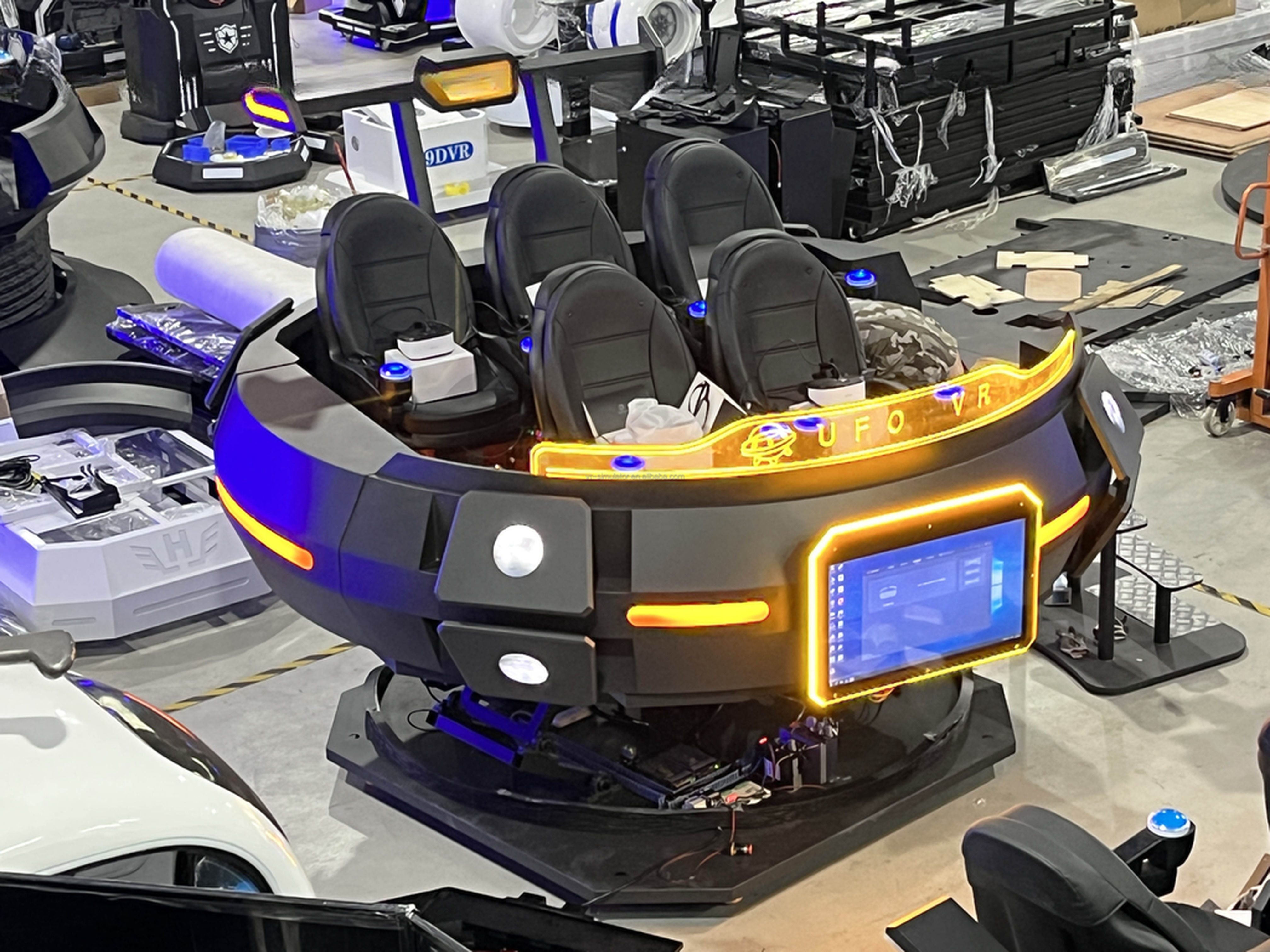 Dreamland VR Manufacturer 720 9D Multiplayer UFO VR Simulator 5 Seats Roller Coaster Equipment Virtual Reality Simulator