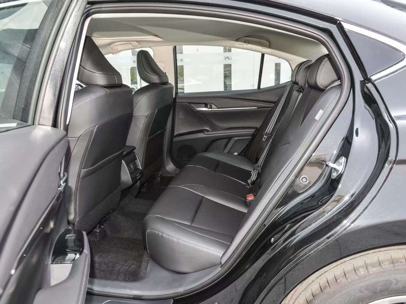 High Speed Toyota Camry 2024 Hybrid 2.5HQ Qijian Version