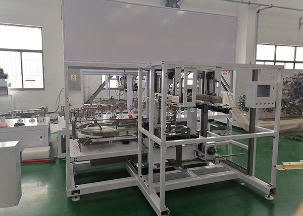 Automatic Diaper Stacker Machine Energy Saving Full Servo Motor Control