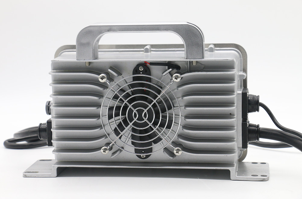29.2V 24V 30A Lithium Ion Battery Charger Lifepo4 Battery Pack