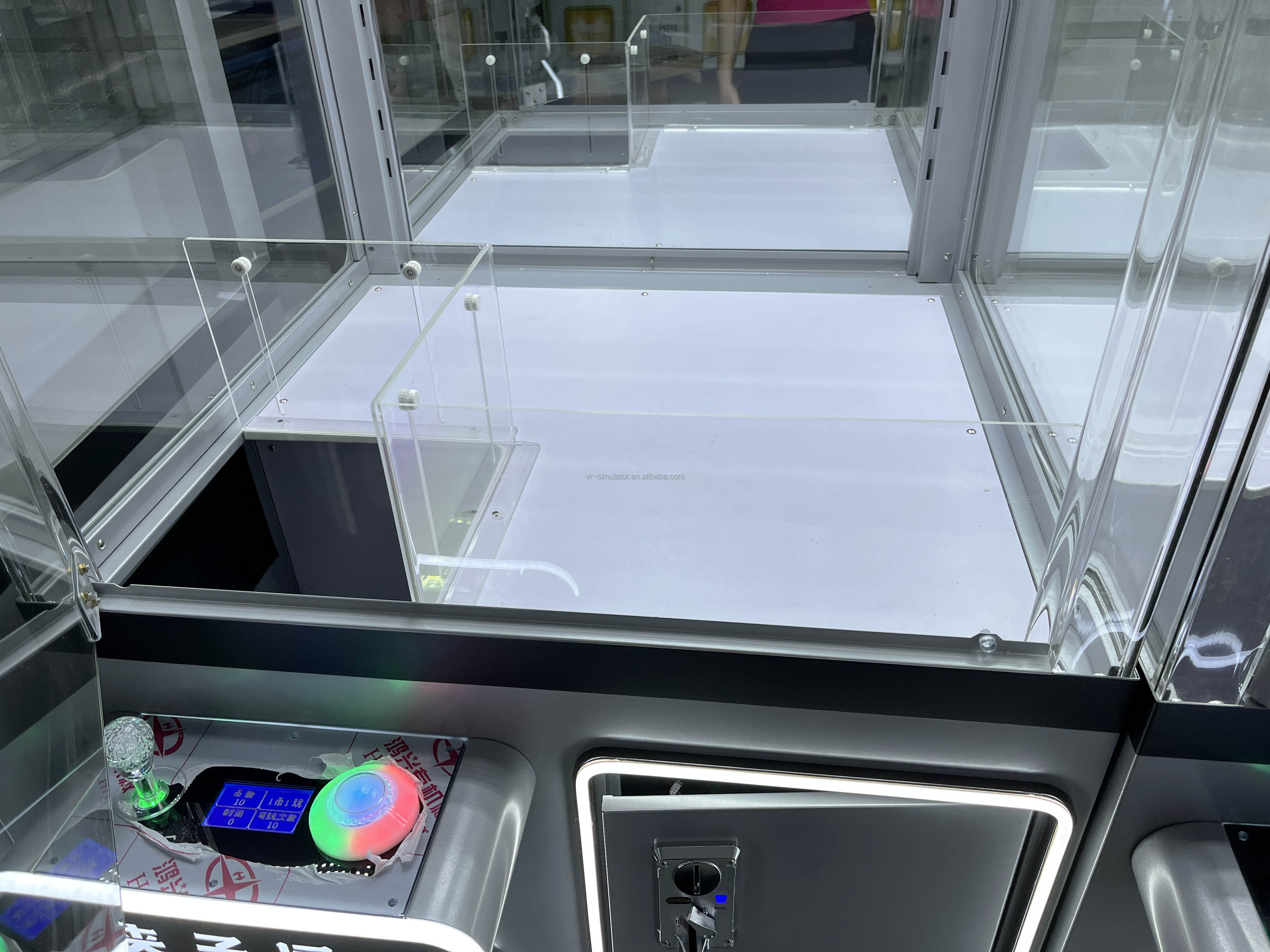 Dreamland Exclusive Amusement Park Coin Operated Game Machine Toy Vending Arcade Claw Crane Machine With Bill Acceptor
