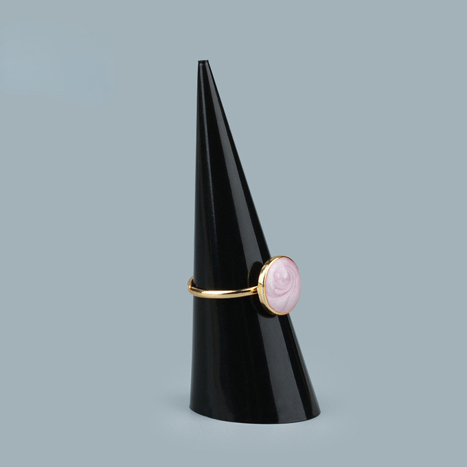 Custom Black Acrylic Cone Ring Holder Plexiglass Cone Holder for Jewelry Store