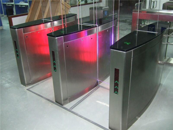 Outdoor Full Height Sliding Access Control Turnstiles Reset / Anti Pinch Gate