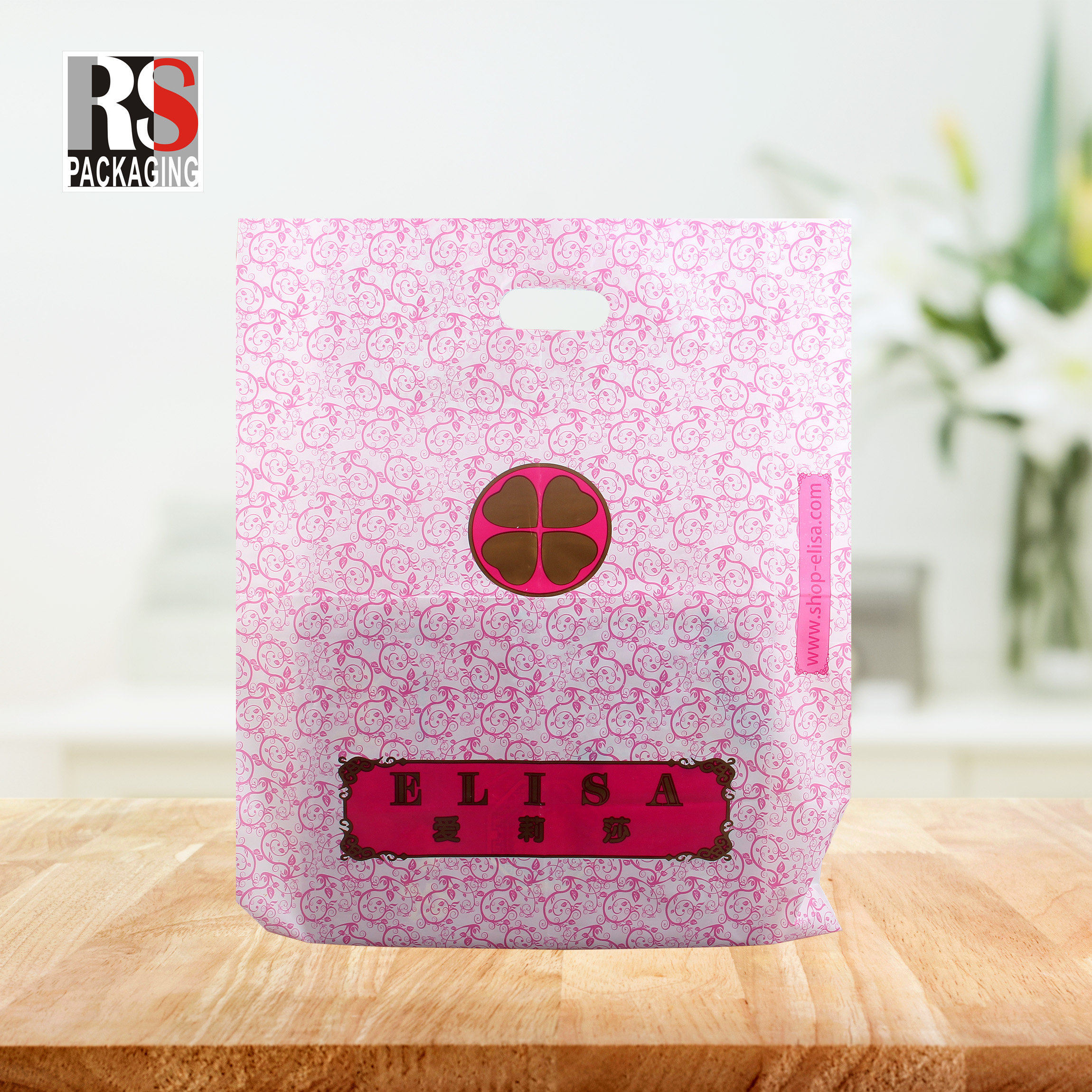 Plastic Handle Shopping Bag Recyclable Gravure Printing For Boutique Customized