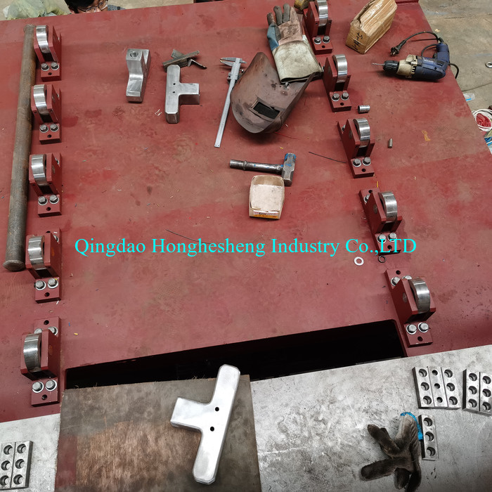 Long Press Large Rubber truck tread Vulcanizing Press 1200*2700mm 2000*2500mm