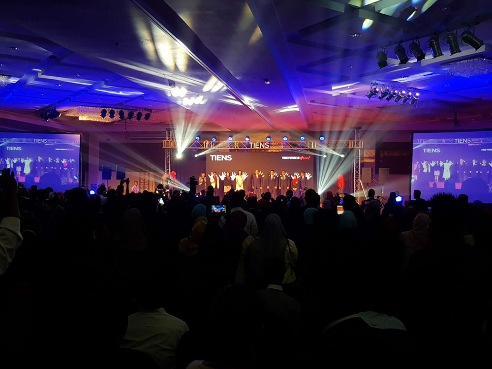 Audio Visual High Resolution Outdoor Led Screen P2.9mm P3.9mm P4.8mm