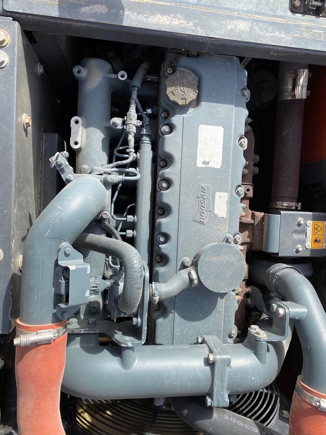 Original Doosan DX150-9C Excavator with 1500 Working Hours and 0.55 Bucket Capacity