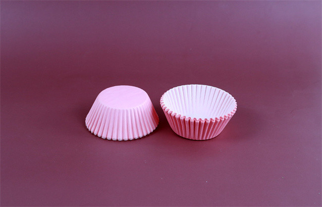 Pink Cupcake Liners in Standard Size Swedish Paper Baking Cups OEM Service Accepted