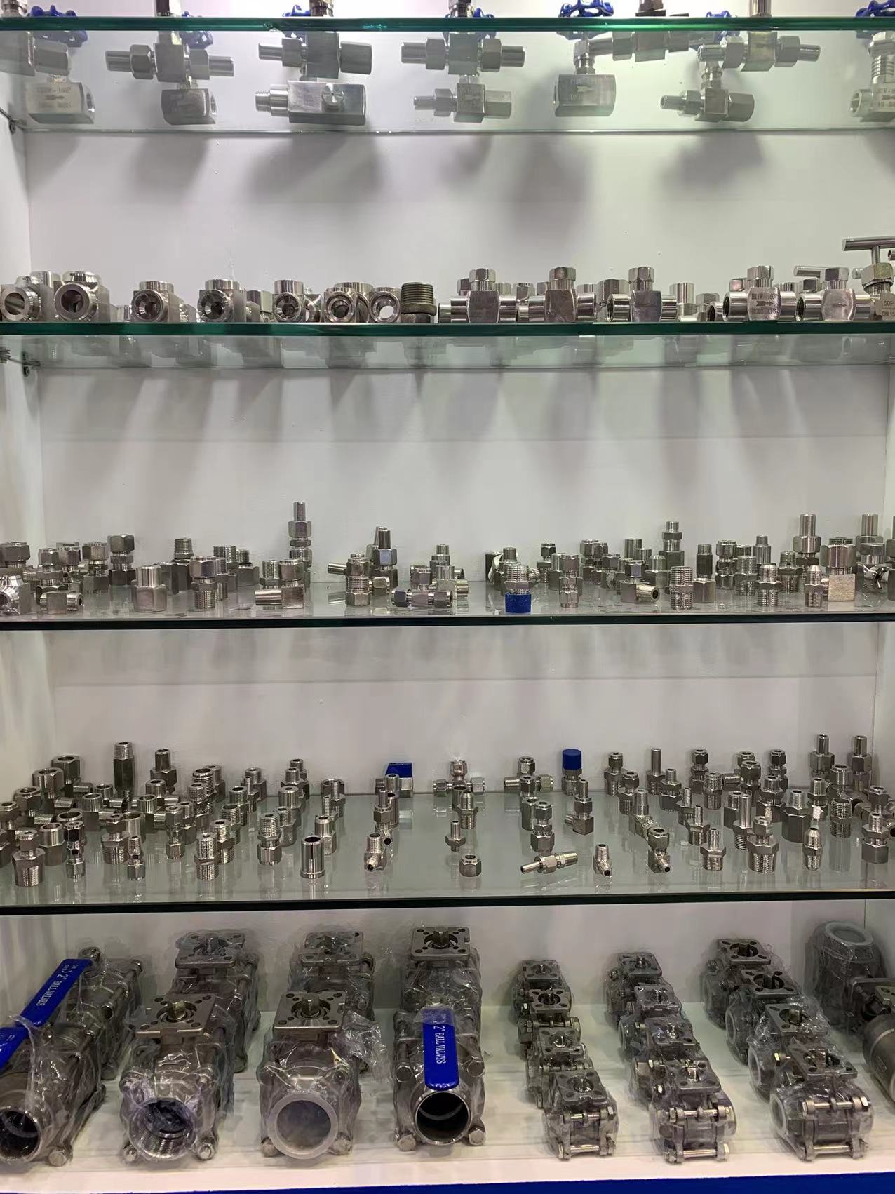 High Strength Stainless Steel Tri Clamp for Heavy Duty High Pressure Equipment Pipe DIN Standard 304/316 Material