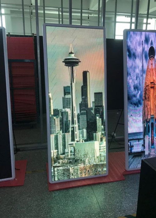 High Refresh 3840Hz  Poster LED Display  WIFI USB APP Control P2.5
