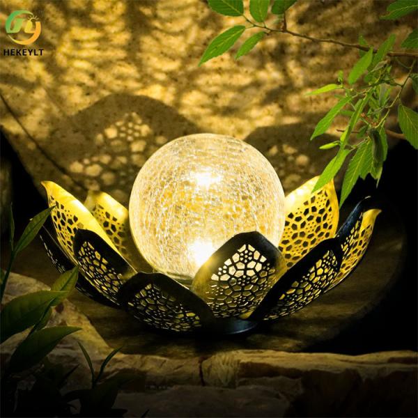 Quality Waterproof Solar Outdoor Lights Crackle Globe Glass Lotus Decoration for sale