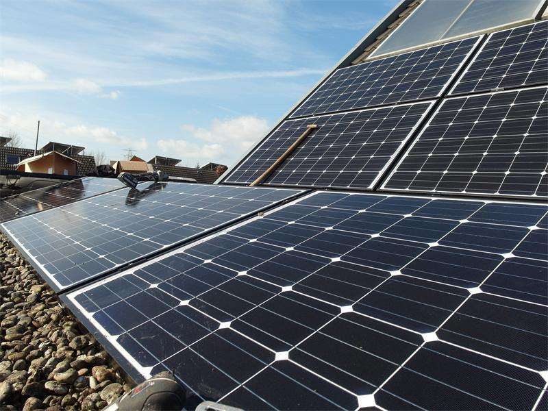 Famous Brand 100W 150W 200W 300W Cheap Mono Photovoltaic Solar Panels