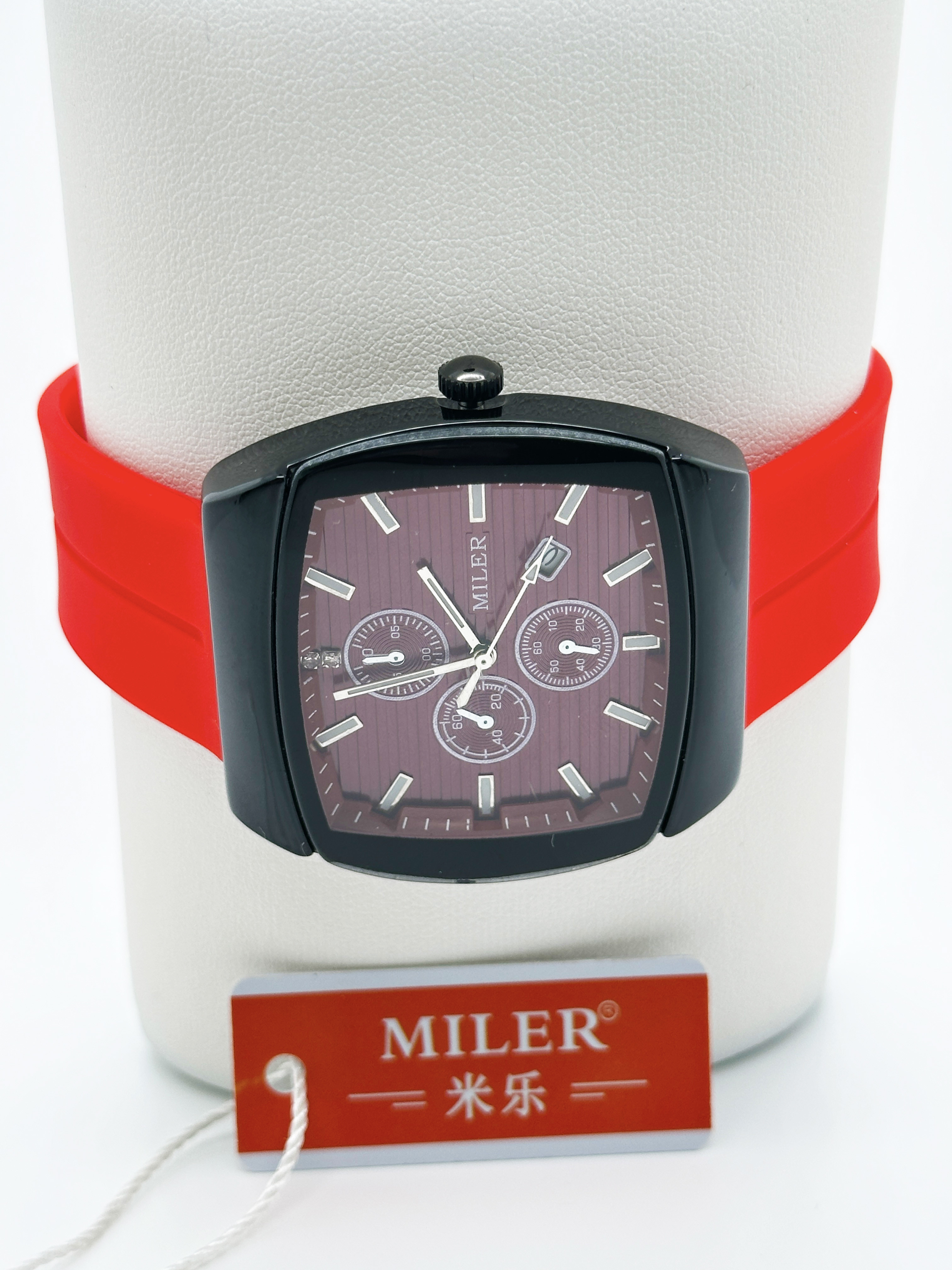 Factory Hot Selling Man/Women Watch Custom Logo Fashion Quartz Wrist Watch