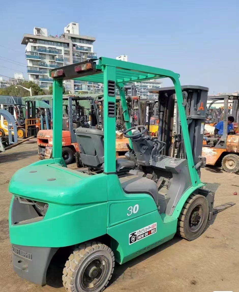 Slightly Used Mitsubishi Second Hand Excavator Available Now For Inquiry