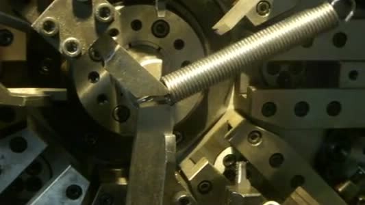 Multi Function 3 - 4 Axis Extension Spring Machine With High Speed 100pcs / Min