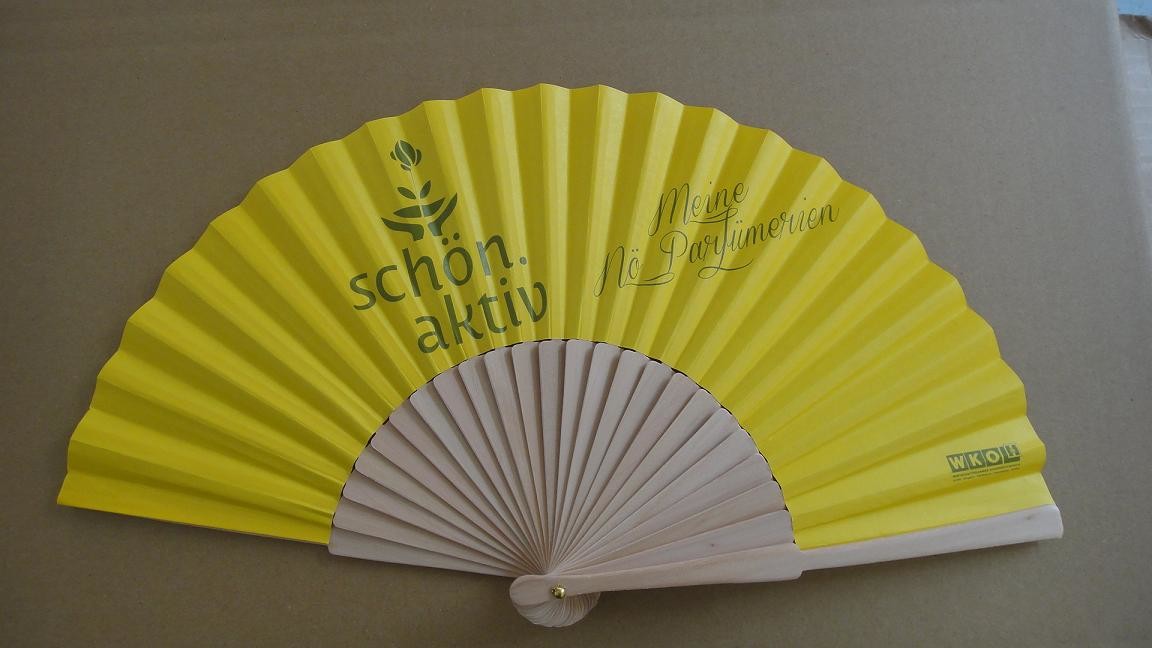 Beauiful Folding Hand Fans Business Gifts Fabric Fan With Plastic / Wooden Handle