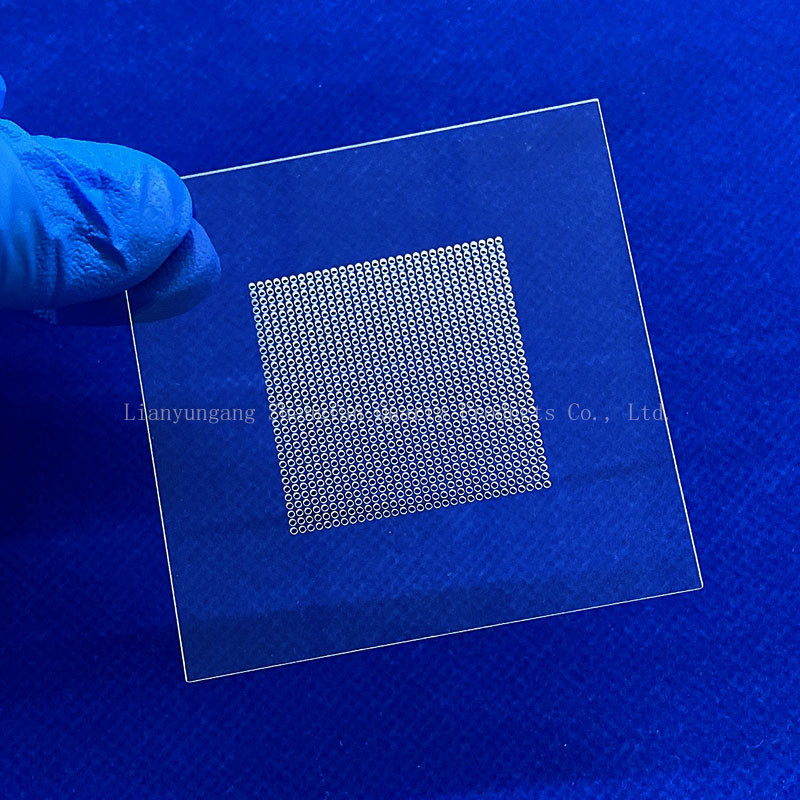 Heat Resistant Fused Silica Quartz Glass Plate Clear Drilled Laser Quartz Glass Substrate Quartz Plate