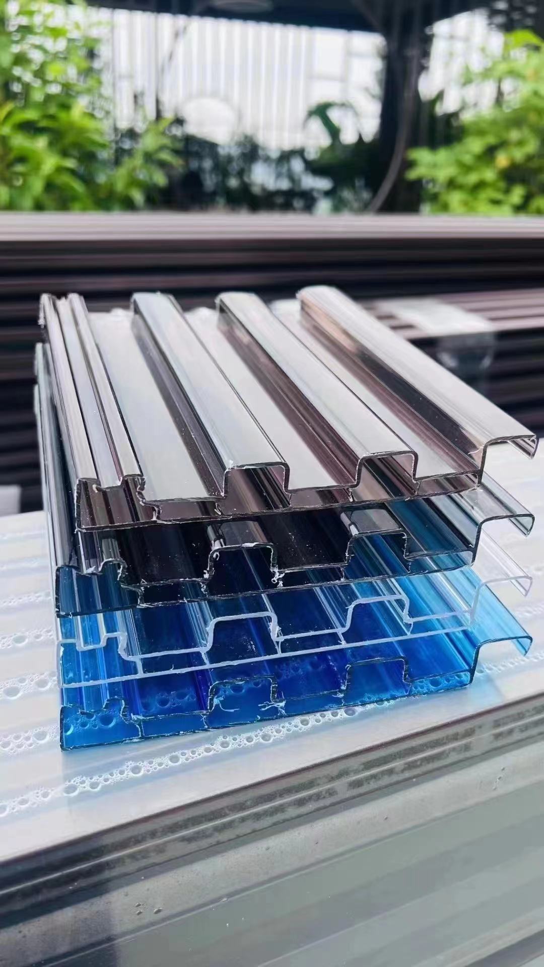 Clear Corrugated Polycarbonate Sheet Polycarbonate Trapezoidal Roofing Sheet