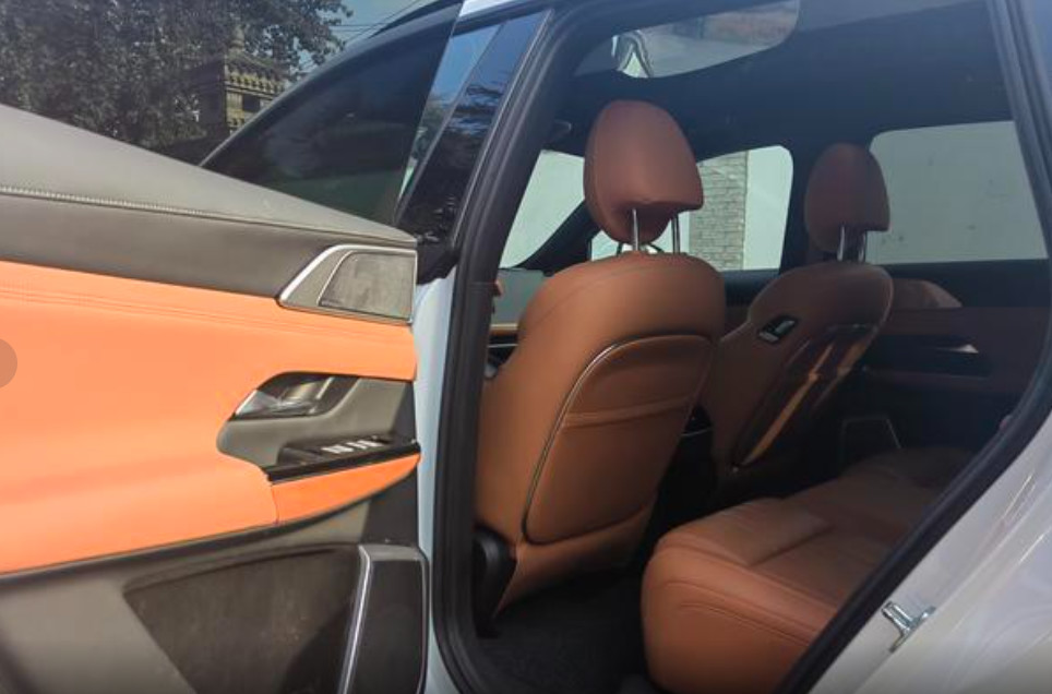 Xpeng G9 2022 702 Pro Medium and large SUV Pure electric 313 horsepower