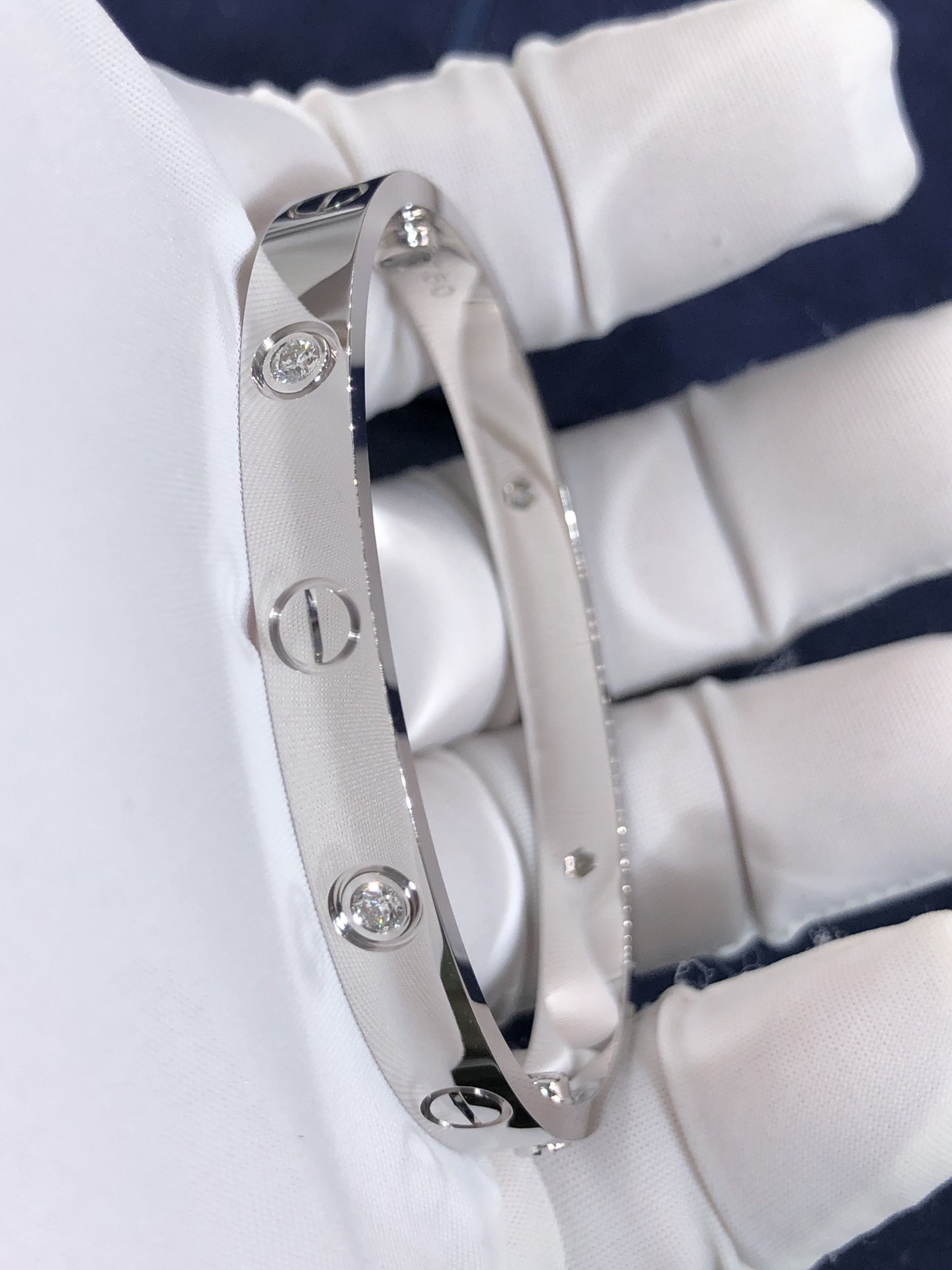 High-End High Quality Elegant Amazing Car Tier 18k LOVE Bracelet 4 Diamonds
