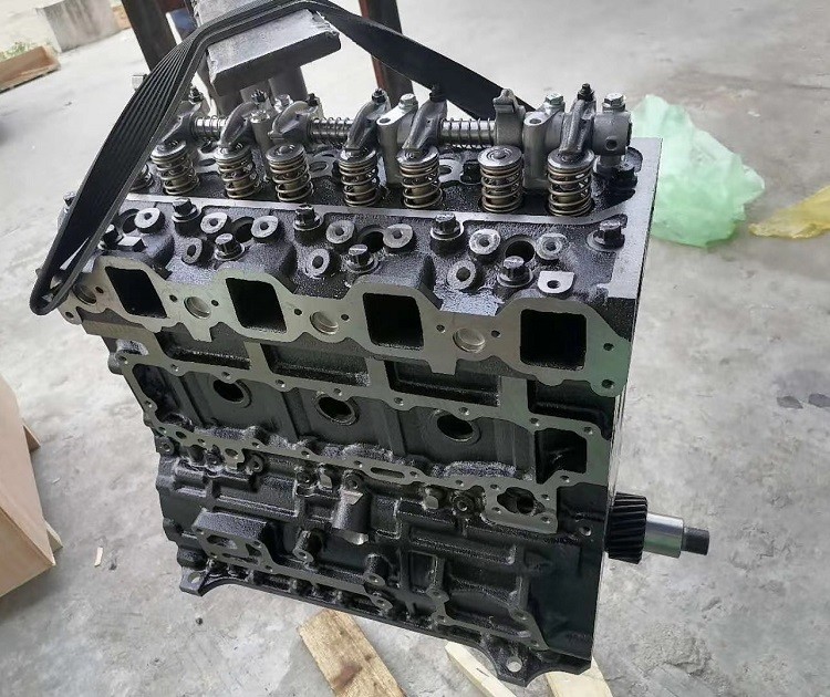 4-1021011-2 8-97141-823-0 4BD1 4BG1 EX120 Cylinder Head Assy