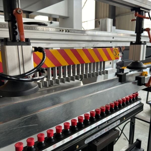 Multi Axis Three Rows Drill Machine For Woodworking Drilling High Precision