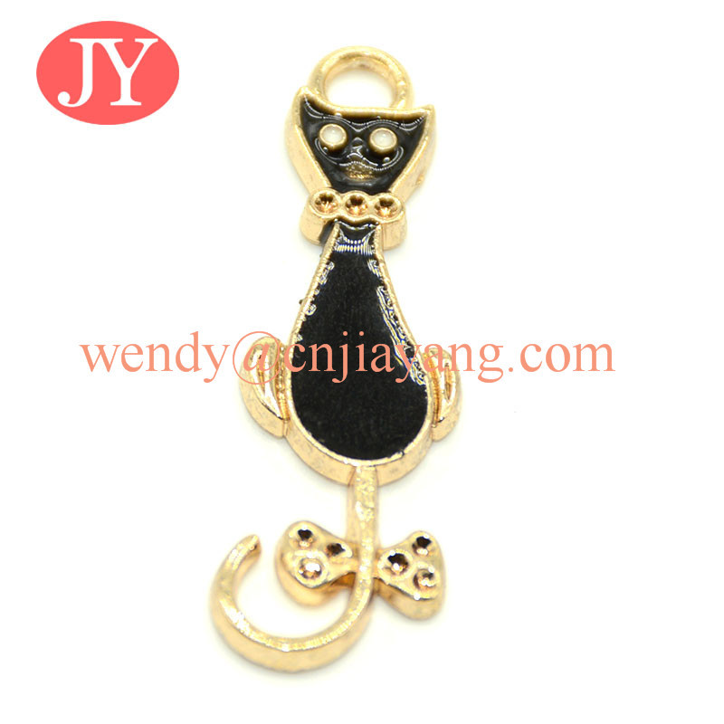 customized black enamle cat hanging plating epoxy gold metal tag