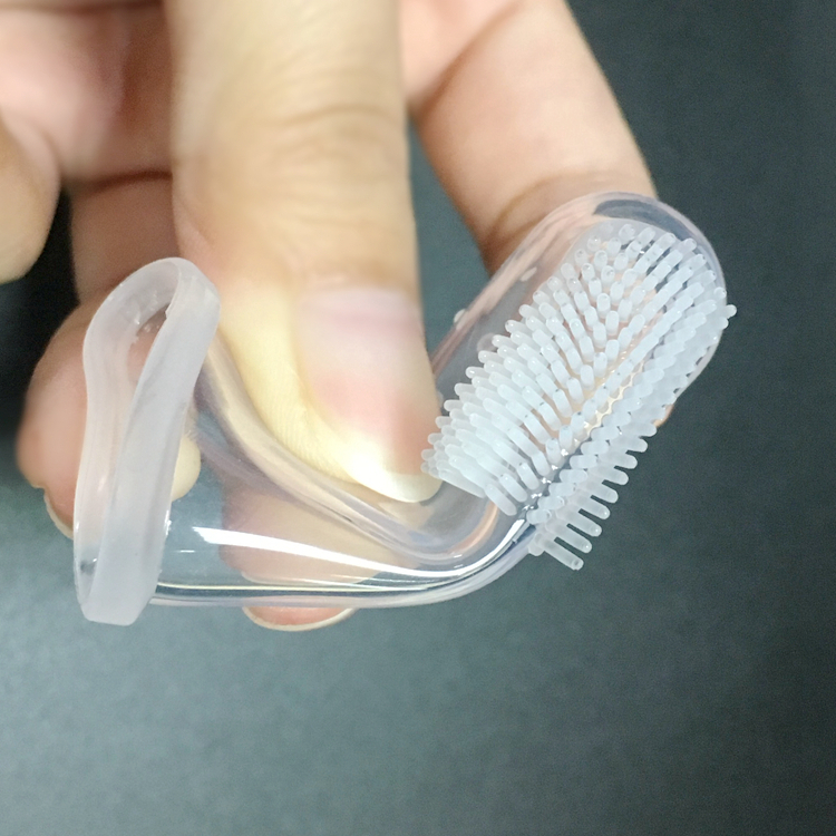 Wholesale manufacturers extra soft best rubber silicone finger toothbrush gum massager for babies