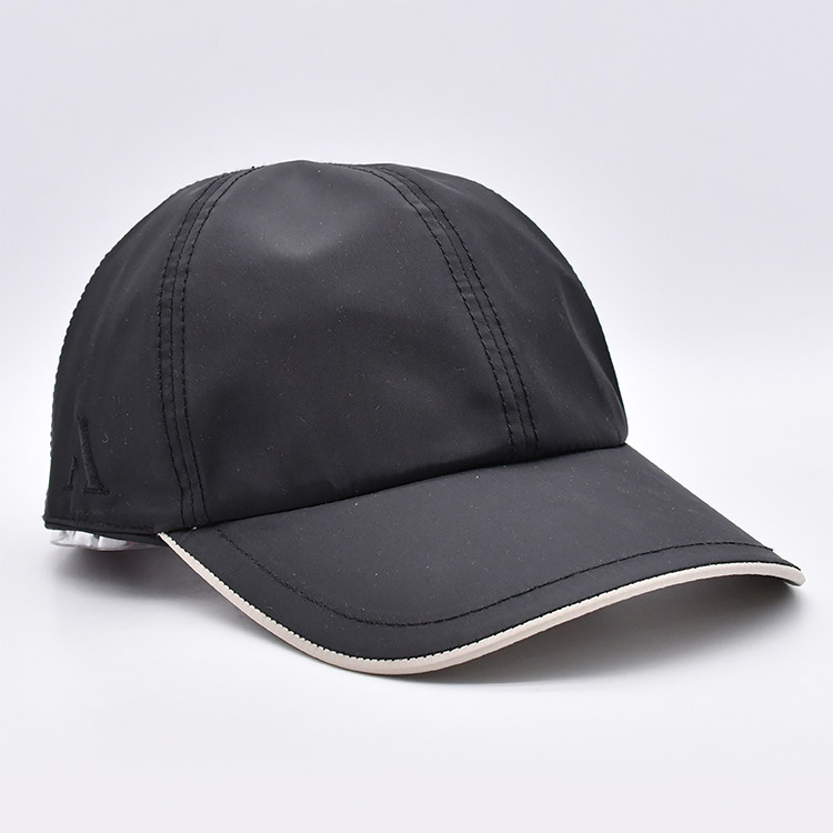 Custom Contrast Stitching 6 Eyelets Reinforced Sport Cap With High Quality