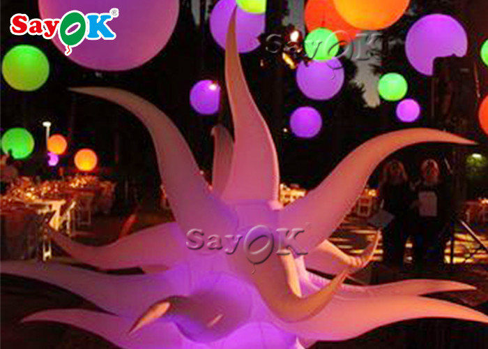 Cute 190t Oxford Cloth Hanging LED Inflatable Star For Outdoor Event