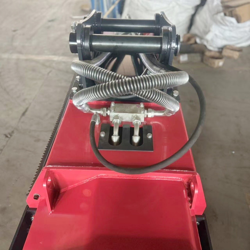 Grass Crush Cutting Excavator Attachment For 6-20 Ton Forestry Machine