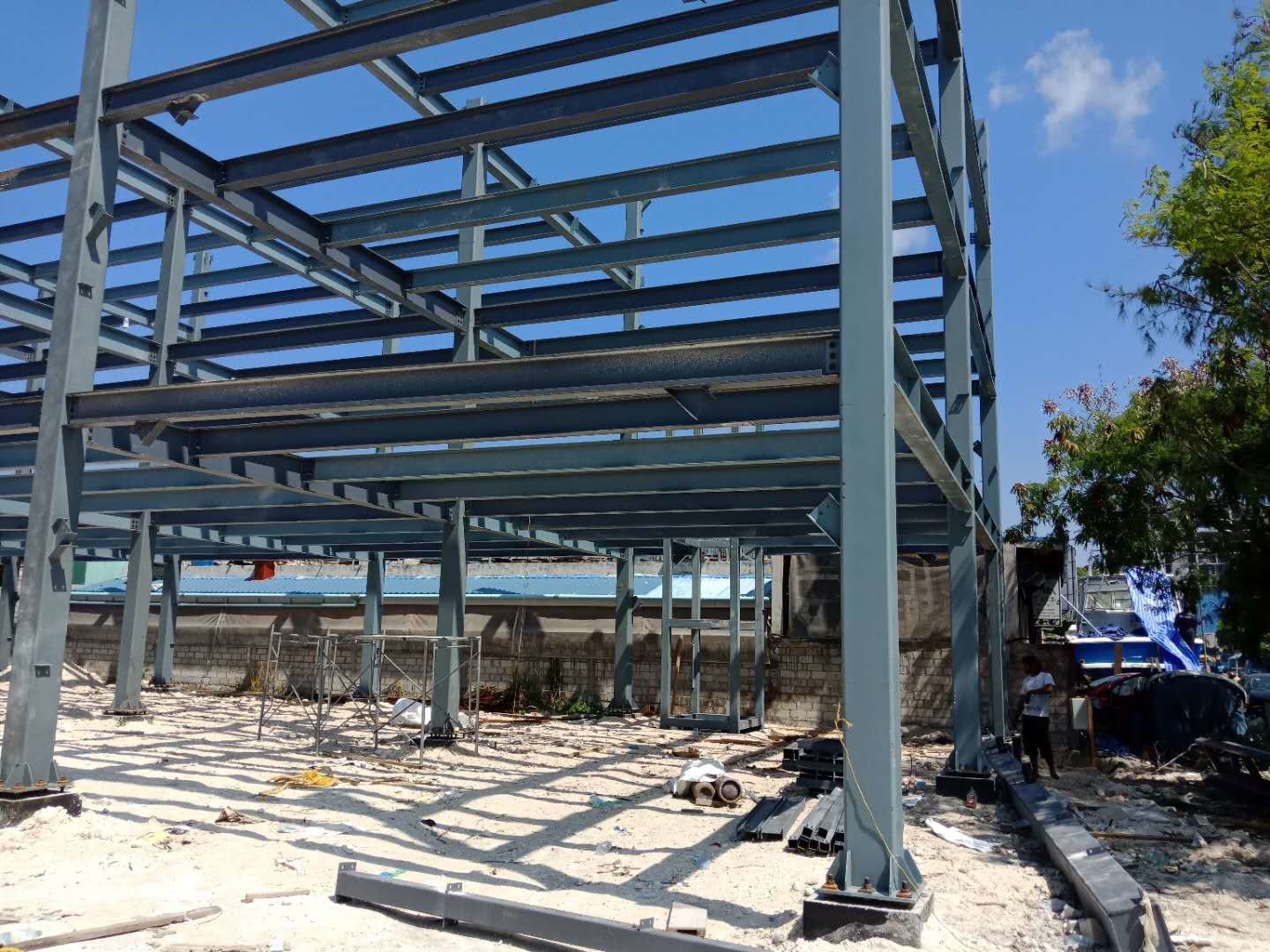 Maldives Steel Structure 7-Story Building With Insulated Panels