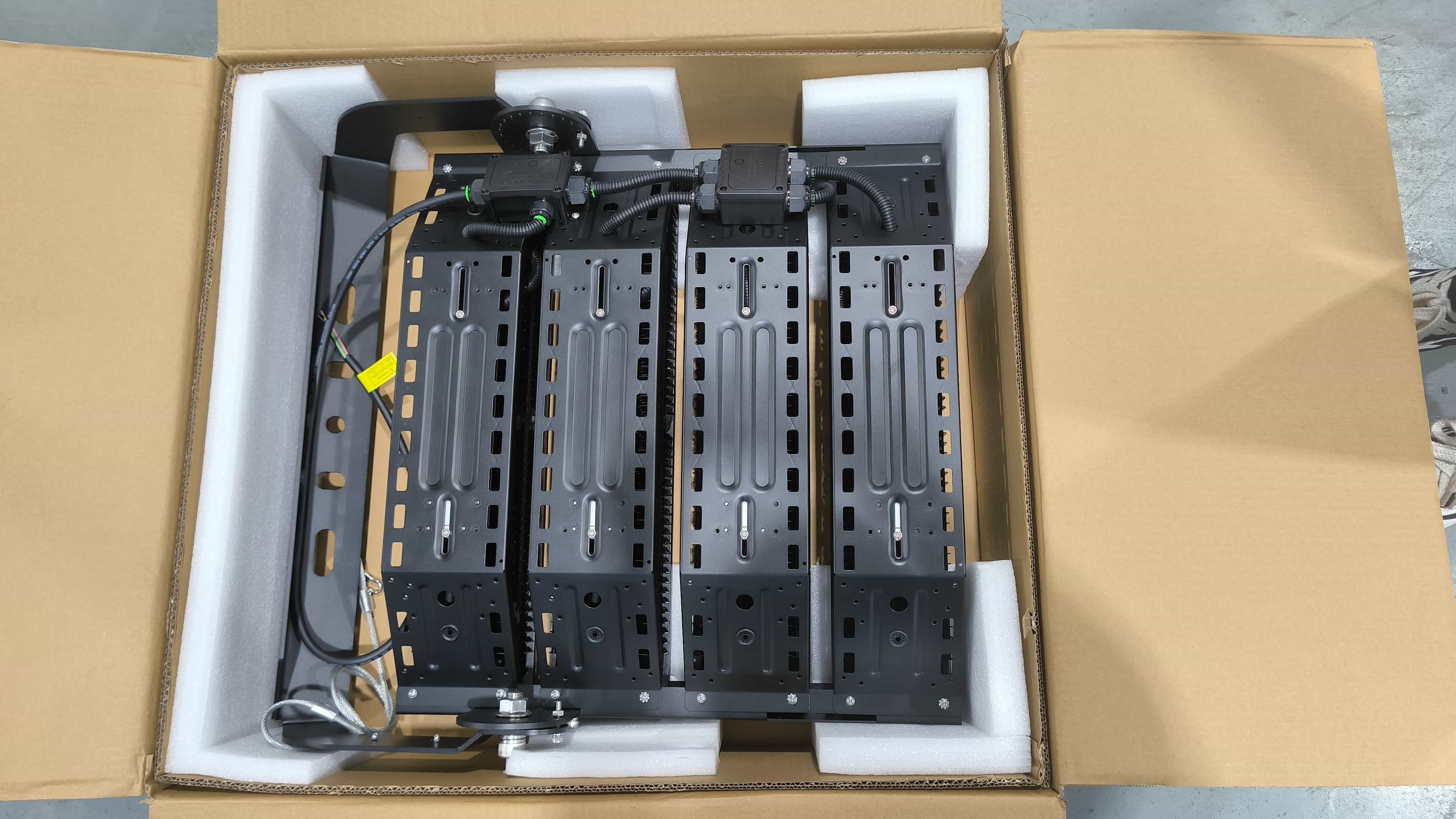 Vibration Proof LED Stadium Lights 250Watt Flood Light For Football Ground Natatorium