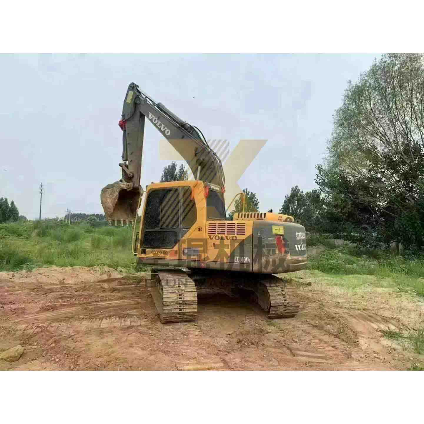Volvo EC140DL 14-Ton Used Excavator with Low Hours and Durable Hydraulic Cylinder